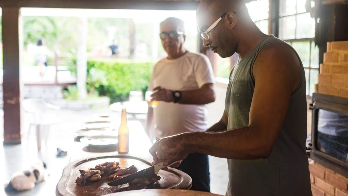 Churrasco em casa: Dicas para Economizar